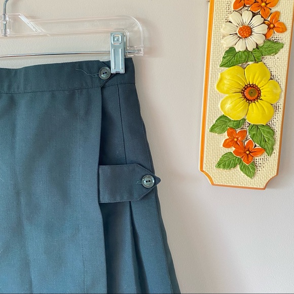 Vintage School Pleaded Short Green Skirt Made in England - Picture 4 of 7